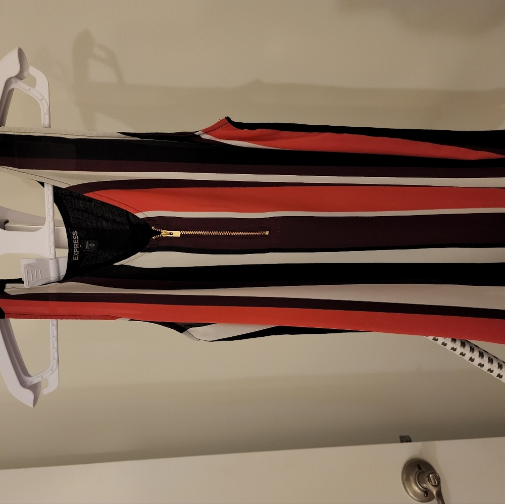 Express striped tank top